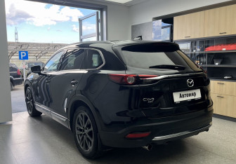 Подержанный автомобиль Mazda CX-9 2020 года (6 фото)