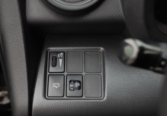 Подержанный автомобиль Toyota RAV4 2008 года (19 фото)