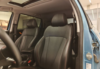 Подержанный автомобиль LIVAN X3Pro 2023 года (13 фото)