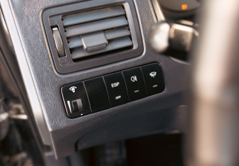 Подержанный автомобиль Hyundai Tucson 2008 года (17 фото)