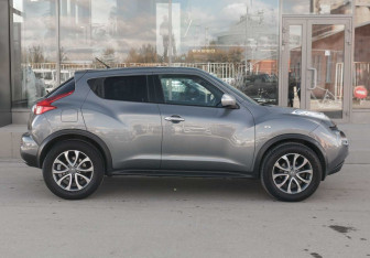 Подержанный автомобиль Nissan Juke 2013 года (4 фото)