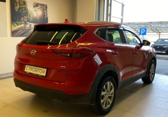 Подержанный автомобиль Hyundai Tucson 2020 года (7 фото)