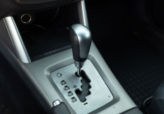 Подержанный автомобиль Subaru Forester Suv 2008 года (16 фото)