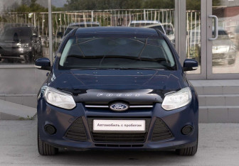 Подержанный автомобиль Ford Focus Hatchback 2012 года (2 фото)