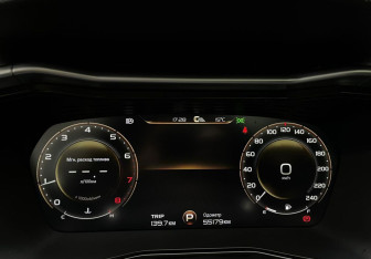 Подержанный автомобиль Geely Tugella 2021 года (15 фото)