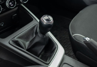 Подержанный автомобиль Renault Arkana 2021 года (16 фото)