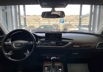 Подержанный автомобиль Audi A6 Sedan 2013 года (10 фото)