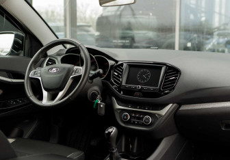 Подержанный автомобиль LADA (ВАЗ) Vesta Wagon 2022 года (10 фото)