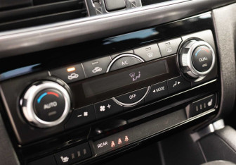 Подержанный автомобиль Mazda CX-5 2016 года (15 фото)