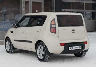 Подержанный автомобиль Kia Soul 2010 года (7 фото)