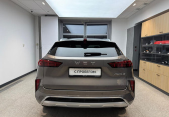 Подержанный автомобиль Wey Coffee 01 2023 года (7 фото)