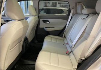 Подержанный автомобиль Nissan X-Trail 2021 года (9 фото)