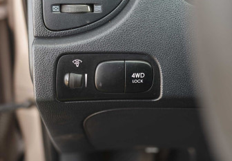 Подержанный автомобиль Kia Sportage 2008 года (16 фото)