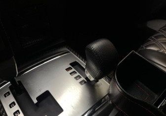 Подержанный автомобиль Mitsubishi Pajero 2019 года (13 фото)