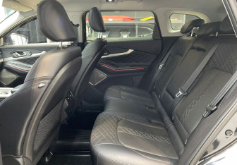 Подержанный автомобиль Exeed TXL 2023 года (12 фото)