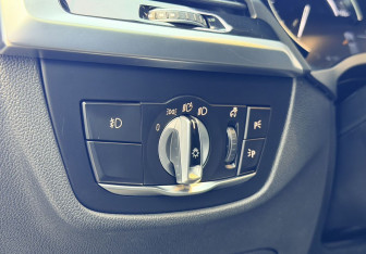 Подержанный автомобиль BMW X3 2019 года (22 фото)