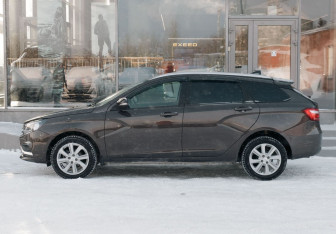 Подержанный автомобиль LADA (ВАЗ) Vesta Wagon 2021 года (8 фото)