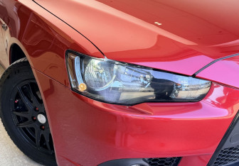 Подержанный автомобиль Mitsubishi Lancer Sedan 2012 года (4 фото)