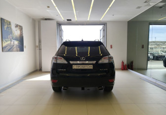 Подержанный автомобиль Lexus RX 2010 года (5 фото)