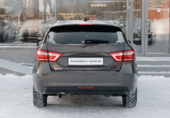 Подержанный автомобиль LADA (ВАЗ) Vesta Wagon 2021 года (6 фото)