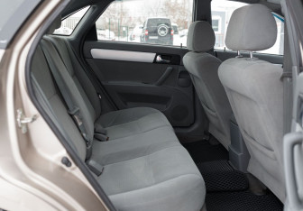 Подержанный автомобиль Chevrolet Lacetti Sedan 2008 года (18 фото)