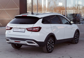 Подержанный автомобиль LADA (ВАЗ) Vesta Wagon 2025 года (5 фото)