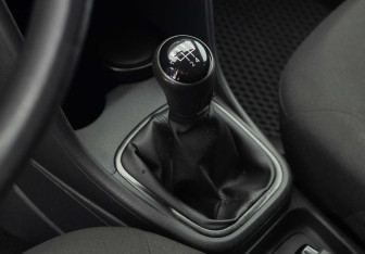 Подержанный автомобиль Volkswagen Polo Sedan 2017 года (15 фото)