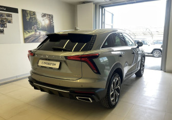 Подержанный автомобиль Haval F7 2025 года (4 фото)