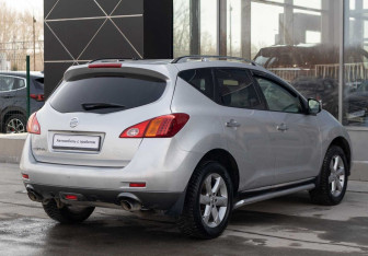 Подержанный автомобиль Nissan Murano Suv 2011 года (5 фото)