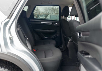 Подержанный автомобиль Mazda CX-5 2018 года (19 фото)