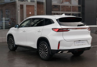 Подержанный автомобиль Exeed TXL 2022 года (7 фото)