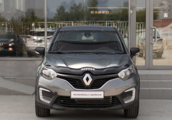 Подержанный автомобиль Renault Kaptur 2017 года (2 фото)