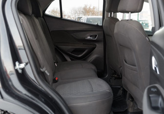 Подержанный автомобиль Opel Mokka 2014 года (19 фото)