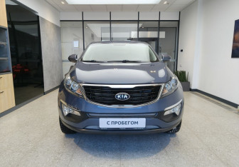 Подержанный автомобиль Kia Sportage 2015 года (2 фото)