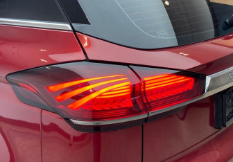 Подержанный автомобиль Geely Atlas Pro 2023 года (7 фото)