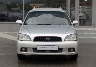 Подержанный автомобиль Subaru Legacy Wagon 2001 года (2 фото)