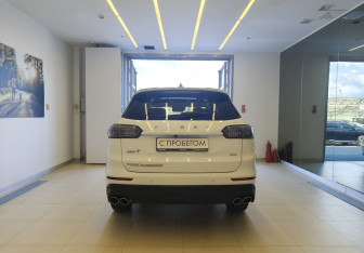 Подержанный автомобиль Chery Tiggo 8 Pro Max 2022 года (5 фото)