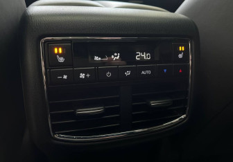 Подержанный автомобиль Mazda CX-9 2021 года (17 фото)