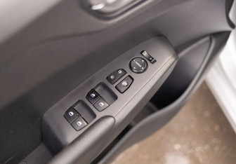 Подержанный автомобиль Hyundai Solaris Sedan 2020 года (16 фото)