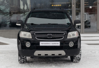 Подержанный автомобиль Chevrolet Captiva 2007 года (2 фото)