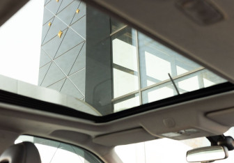 Подержанный автомобиль Nissan X-Trail 2011 года (19 фото)