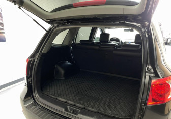 Подержанный автомобиль Hyundai Santa Fe 2008 года (9 фото)
