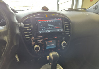 Подержанный автомобиль Nissan Juke 2012 года (12 фото)