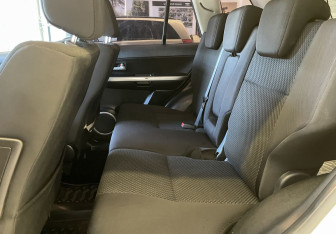 Подержанный автомобиль Suzuki Grand Vitara 2010 года (9 фото)