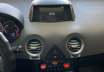 Подержанный автомобиль Renault Koleos 2013 года (10 фото)