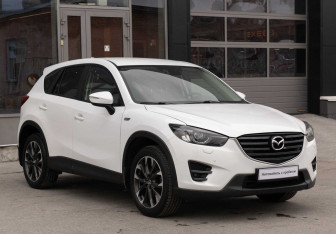 Подержанный автомобиль Mazda CX-5 2017 года (3 фото)