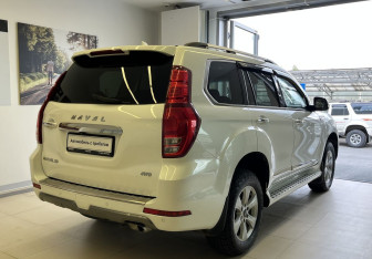 Подержанный автомобиль Haval H9 2021 года (4 фото)