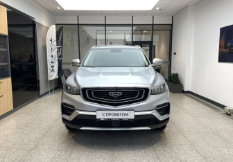 Подержанный автомобиль Geely Atlas Pro 2022 года (3 фото)