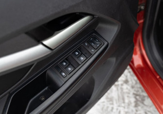 Подержанный автомобиль LADA (ВАЗ) Vesta Wagon 2021 года (16 фото)