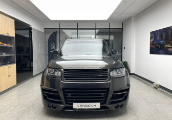 Подержанный автомобиль Land Rover Range Rover 2015 года (2 фото)